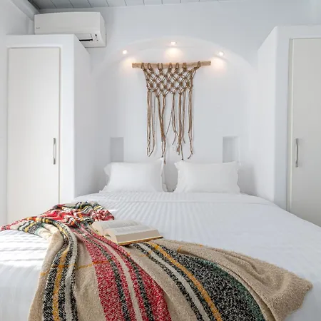 Carpe Diem Mykonos ,heated Pool! * 오르노스